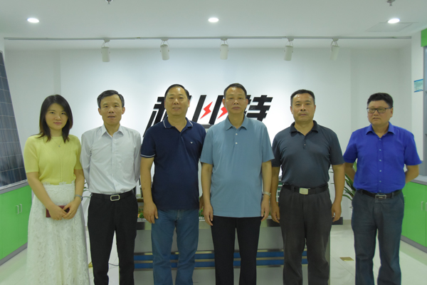 長沙市政協(xié)主席、黨組書記文樹勛一行蒞臨科比特防雷走訪調(diào)研