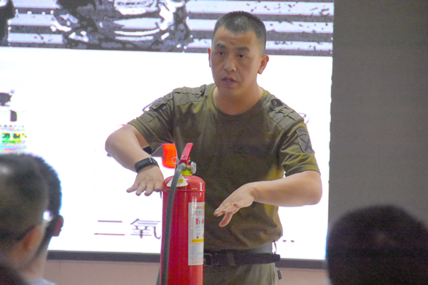 科比特防雷開展消防培訓(xùn)學(xué)習